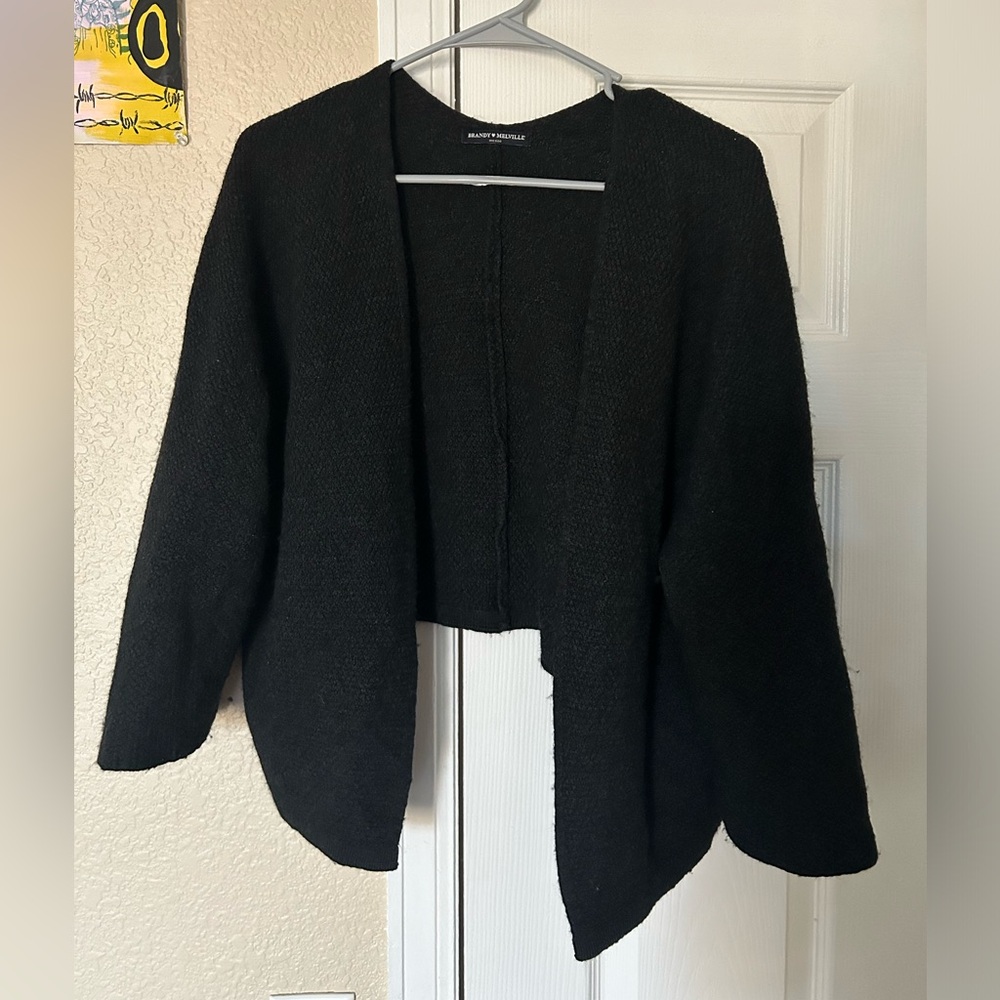 BRANDY MELVILLE BLACK CARDIGAN